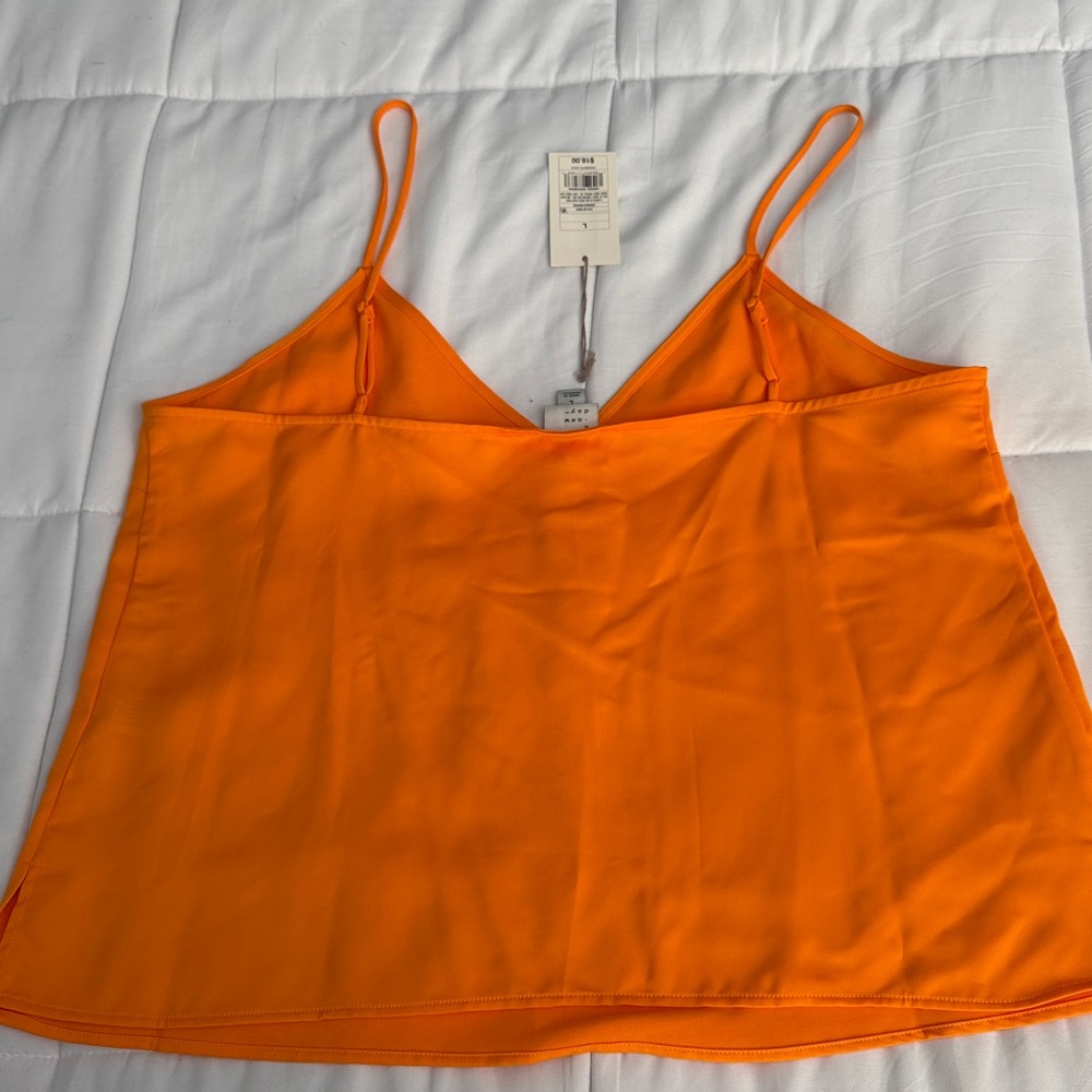 Matching orange set! Perfect for vacation - Picture 3 of 7